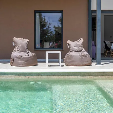 Quinta By Briskva Willa *