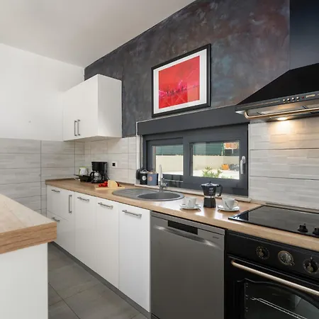 Quinta By Briskva Ubasico