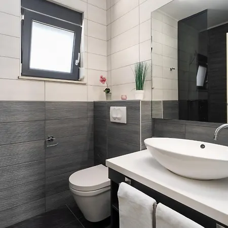 Quinta By Briskva * Ubasico